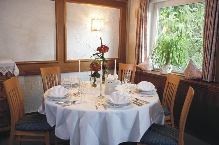Hotel Restaurant Kaiser กลาทท์ ภายนอก รูปภาพ